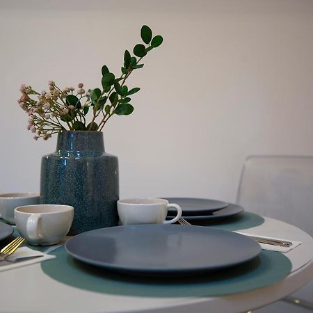 קלוז'-נאפוקה Yellow Apartment מראה חיצוני תמונה