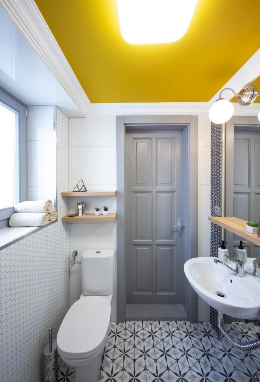 קלוז'-נאפוקה Yellow Apartment מראה חיצוני תמונה
